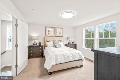 23389 Sugar Pine Ln, California, MD 20619 - photo 4