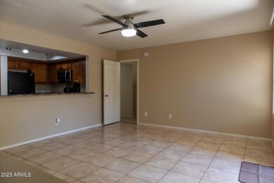 Condo_003_LR