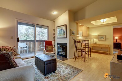 Lovely vaulted great room