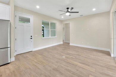 Light and bright great room