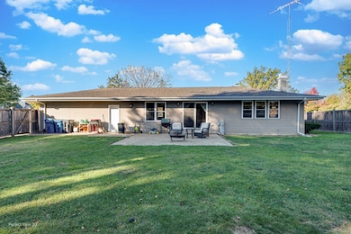 800 Charles St, Morris, IL 60450 - photo 3