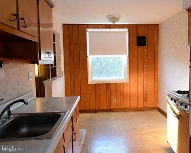 136 Hickory Hill Rd, Philadelphia, PA 19154 - photo 7