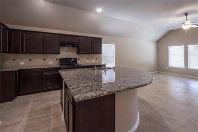 12659 Vogel Rd, Houston, TX 77088 - photo 5