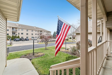 213 Fairview Cir unit 50, Waunakee, WI 53597 - photo 7