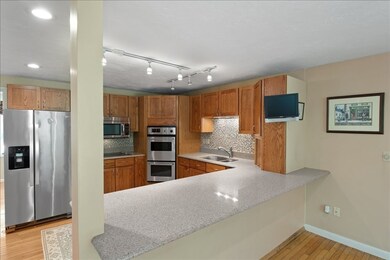 7 Beach St, Foxboro, MA 02035 - photo 3