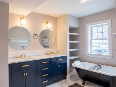 282 Ethan Allen Pkwy unit 1, Burlington, VT 05408 - photo 4