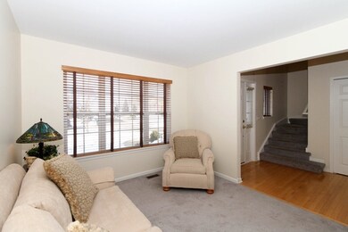 311 Winding Canyon Way, Algonquin, IL 60102 - photo 4