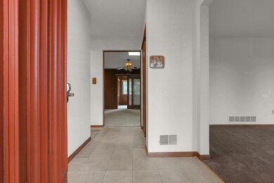 4-web-or-mls-4907-dellen-rd