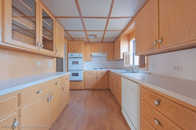 501 W Main St, Stigler, OK 74462 - photo 2