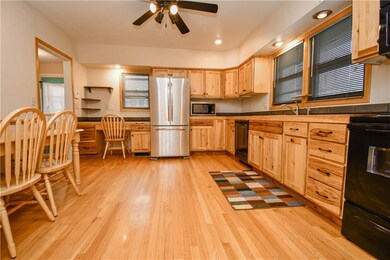 2612 48th Place, Des Moines, IA 50310 - photo 4