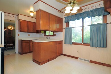 2645 Roberts Ave, Waukegan, IL 60087 - photo 6