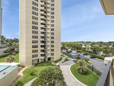 Phoenix Towers Condominium unit A6A, Riviera Beach, FL 33404 - photo 3