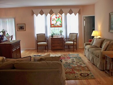 1629 Schaller Ln, Dyer, IN 46311 - photo 4