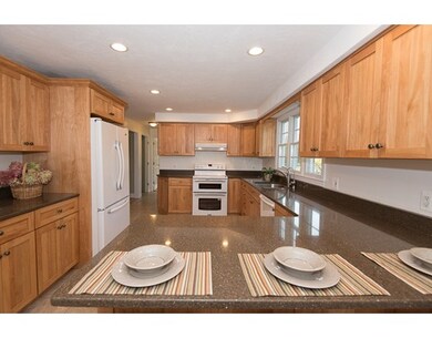 9 Pond Ln, Charlton, MA 01507 - photo 5