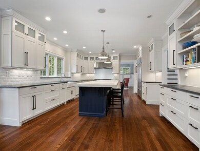 60 Maugus Ave, Wellesley Hills, MA 02481 - photo 3