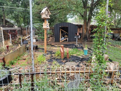 921 Rose St, Craig, CO 81625 - photo 6