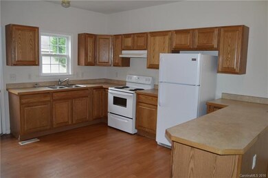 2022 Arlington Ave, Statesville, NC 28677 - photo 7