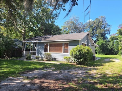 722 Neal St, New Smyrna Beach, FL 32168 - photo 3