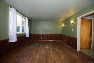 679 Nash Rd, North Tonawanda, NY 14120 - photo 7