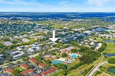 3140 Holiday Springs Blvd unit 9-102, Margate, FL 33063 - photo 4