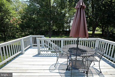 9287 Windsor Dr, La Plata, MD 20646 - photo 7