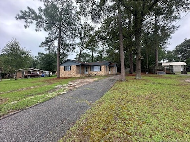 7549 Carrollburg Dr, Fayetteville, NC 28303 - photo 2