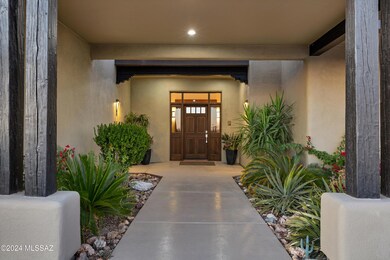 1950 W De Havilland Way