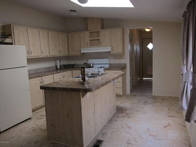2014-07-26 1028 S Bowman Interior 006