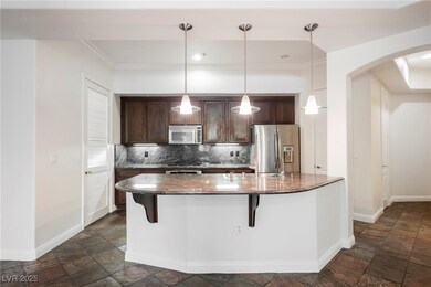 Kitchen includes granite countertops/backsplash, s
