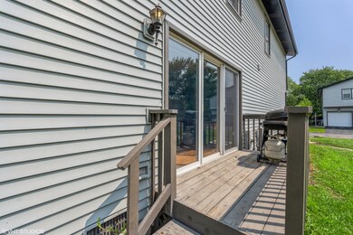 1888 Carnation Ct unit C, Aurora, IL 60506 - photo 5