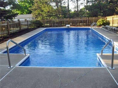 Swimming Pool/Hot Tub/Sauna