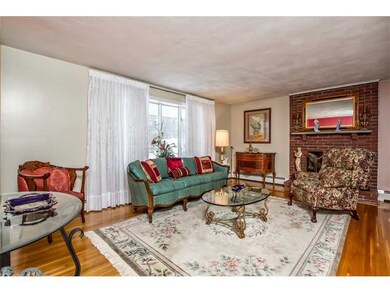 7 Greybirch Ct, Wakefield, RI 02879 - photo 3