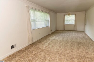 105 Greenbriar Dr, Simpsonville, SC 29680 - photo 6