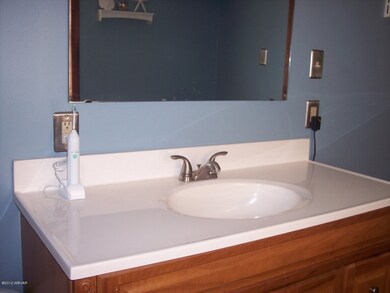 209 N Market St, Muncy, PA 17756 - photo 7