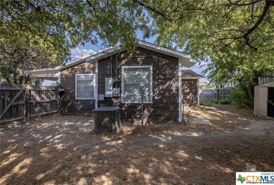 103 W Avenue A, Copperas Cove, TX 76522 - photo 4