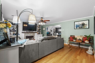 Living room featuring ornamental molding, ceiling 