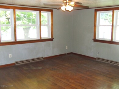 1140 N 5th St, Stroudsburg, PA 18360 - photo 3