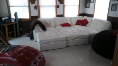 25360 Chatworth Dr, Euclid, OH 44117 - photo 4