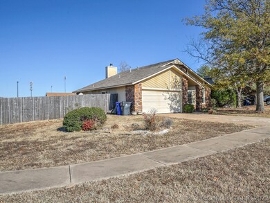 1900 E Reno St, Broken Arrow, OK 74012 - photo 4