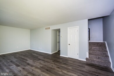 1314 Harford Square Dr, Edgewood, MD 21040 - photo 4