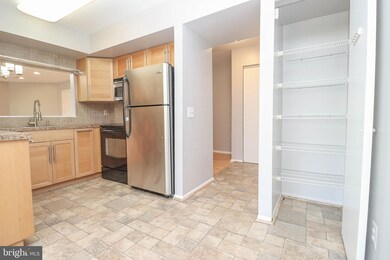 6909 Jones View Dr unit 3, Baltimore, MD 21209 - photo 7