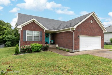 108 Crystal View Ct, Mount Washington, KY 40047 - photo 4