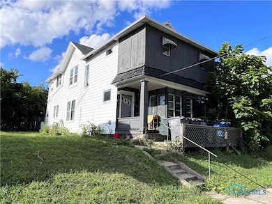 445 4th St, Toledo, OH 43605 - photo 2