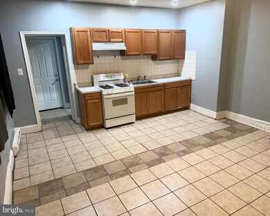 1328 N 54th St unit 1, Philadelphia, PA 19131 - photo 4