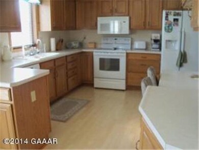 1331 Melody Ln, Alexandria, MN 56308 - photo 2