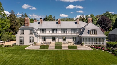 1131 Sasco Hill Rd, Fairfield, CT 06824 - photo 2