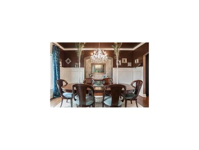 Beautiful Formal Dining Room!