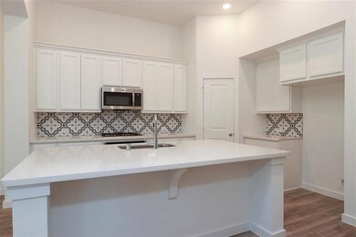 14967 Scarlet Branch Dr, Conroe, TX 77302 - photo 4