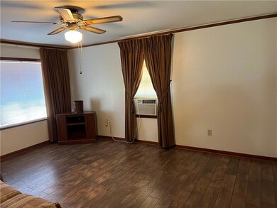 301 Barton Ave, Luling, LA 70070 - photo 5