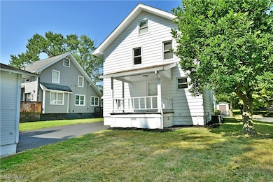 726 5th St, Struthers, OH 44471 - photo 4